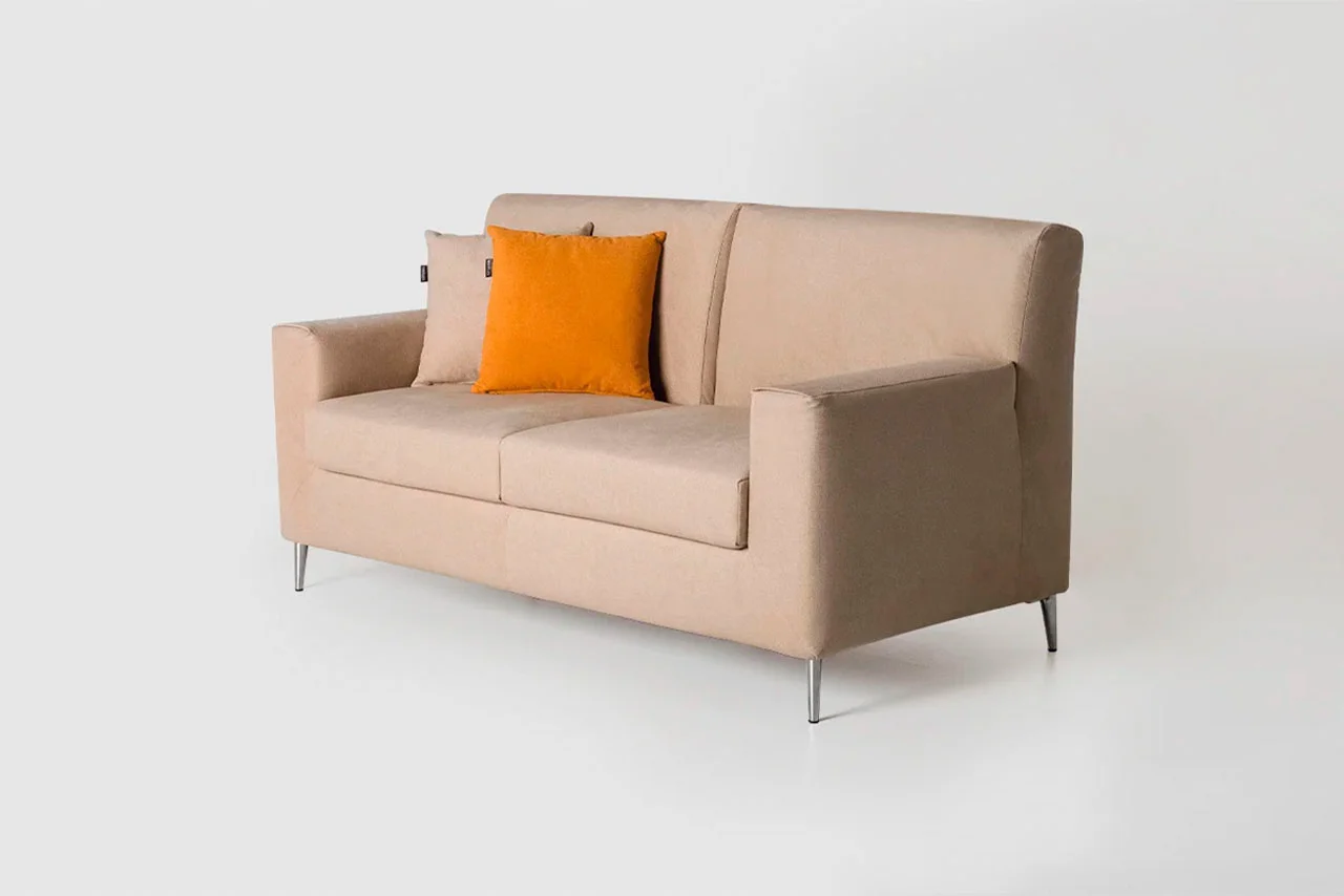 Divano due posti Polar colore camel